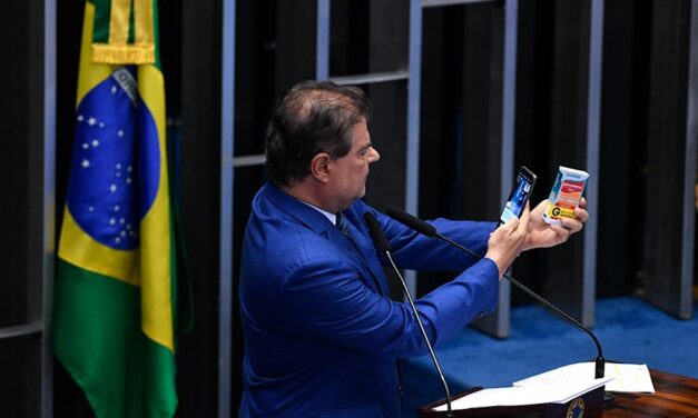 Aprovada regulamentação da bula de remédios digital