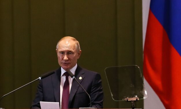 Após semana de silêncio, Putin diz que Rússia alcançará objetivos ‘nobres’ na Ucrânia