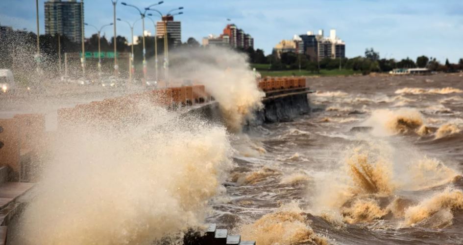 Ciclone yakecan já deixa um morto e um desaparecido