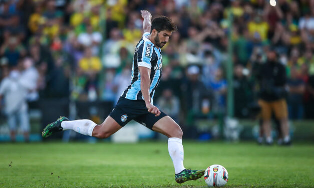 Meio campo do Grêmio cai de produção e Roger não descarta mudanças