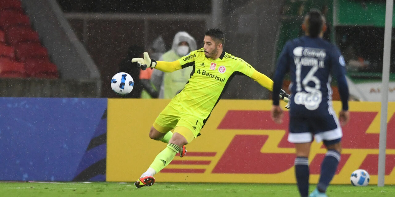 Daniel cresce com Mano Menezes e não é vazado em mais de metade dos jogos; Confira números