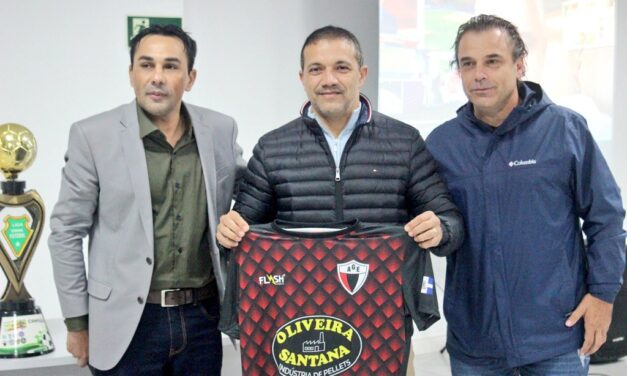 Iarley terá a primeira oportunidade como técnico no Garibaldi