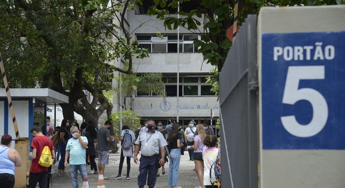 Inscrições para o Enem 2022 começam hoje