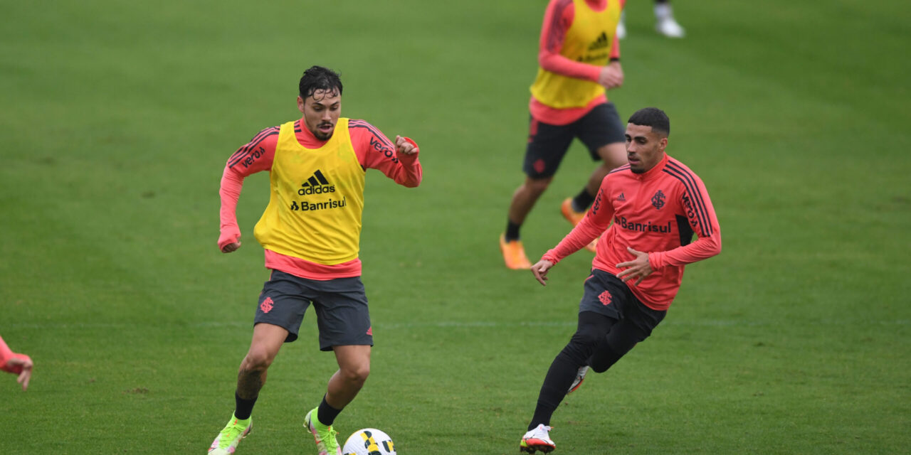 Treino desta terça marca a reapresentação do elenco colorado após empate contra o Juventude