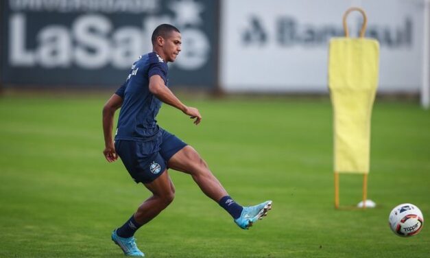 Bruno Alves testa positivo para COVID-19 e desfalca Grêmio por uma semana