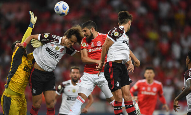 Flamengo encara Inter com novo treinador e fase turbulenta
