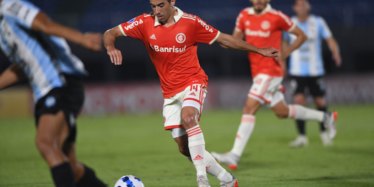 Sul-Americana: Inter encara Colo-Colo com dúvidas na lateral e novos jogadores inscritos