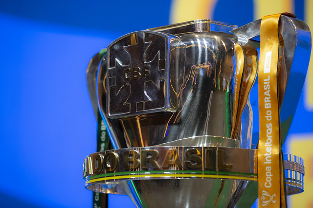 Copa do Brasil: sorteio das oitavas de final é marcado por clássicos