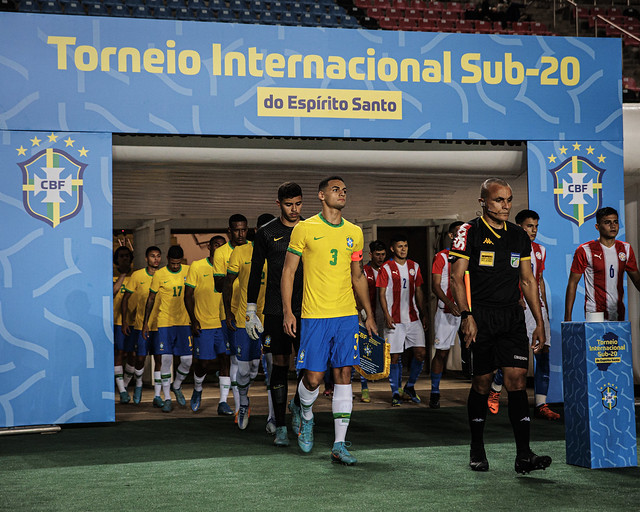Dupla de laterais do Grêmio retorna após conquista de torneio pela Seleção sub-20