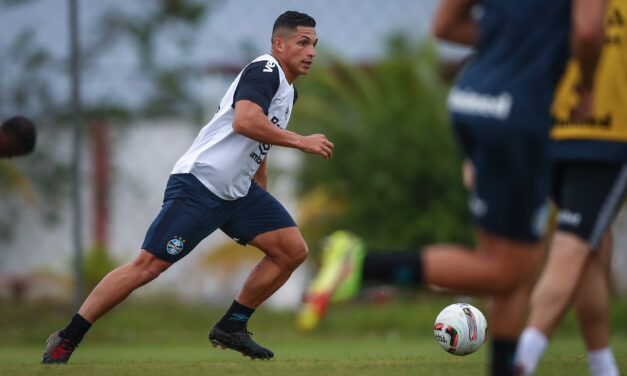Grêmio pode ter retorno de Rodrigo Ferreira e meio campo inédito; Confira provável escalação