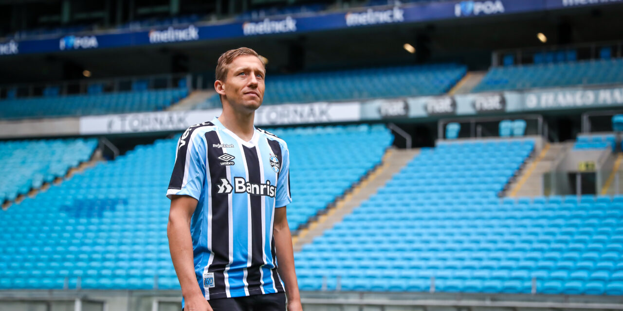 Após 15 anos, Lucas Leiva volta ao Grêmio: “o momento chegou”