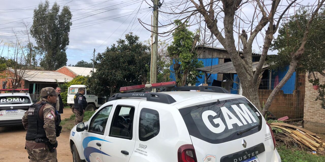 Guardas municipais de Gravataí prendem homem por maus-tratos a animais