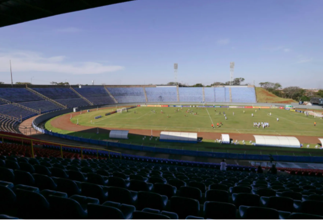 Última partida oficial entre Grêmio e Londrina aconteceu há 18 anos; Confira histórico do confronto