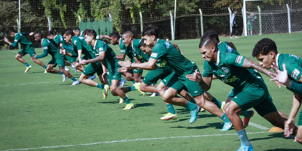 Invicto como mandante, Goiás chega desfalcado para enfrentar o Internacional