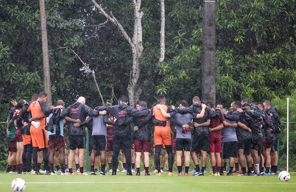 Mudança de estádio e velhos conhecidos do futebol gaúcho: como chega o Sport para enfrentar o Grêmio