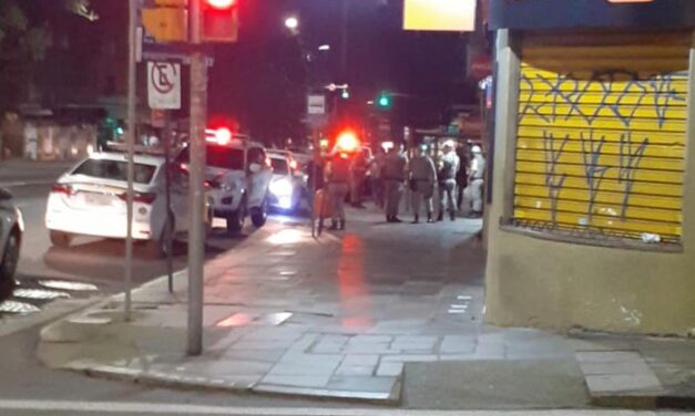Homem é preso após realizar disparos no centro de Porto Alegre