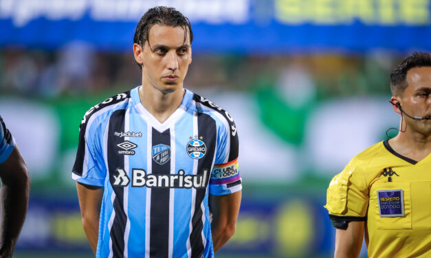 Geromel entra em campo e tem renovação de contrato; Confira os números do zagueiro na Série B