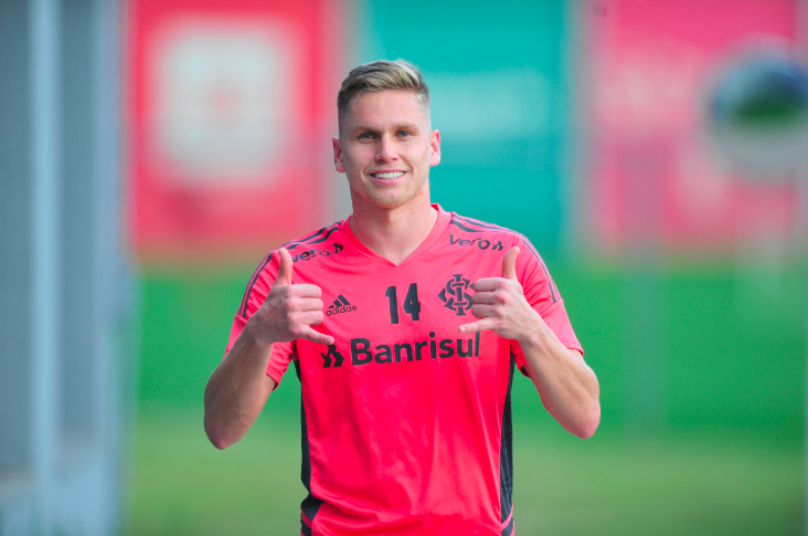Inter treina sem Pedro Henrique; Caio Vidal deve ser desfalque contra Palmeiras
