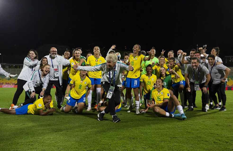 Com goleira do Grêmio e meia do Inter, Seleção Brasileira Feminina conquista vaga na Copa do Mundo e nas Olimpíadas