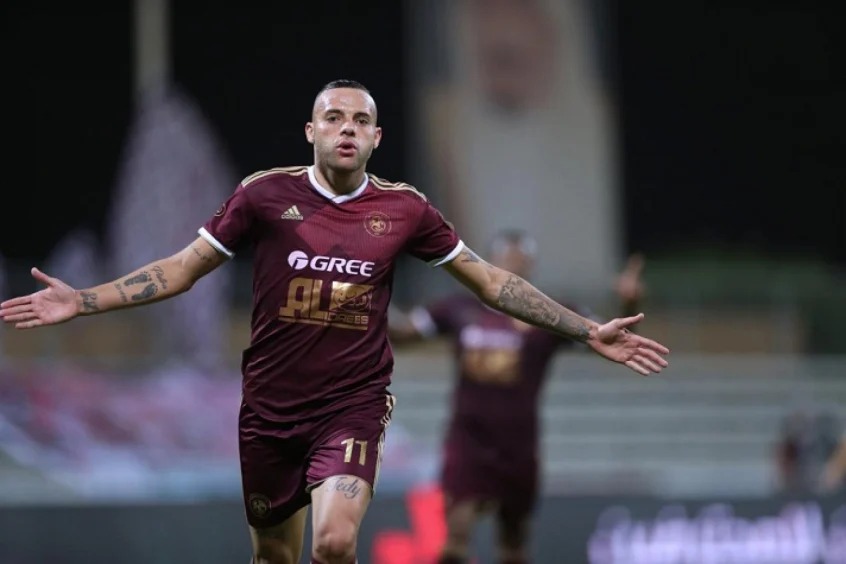Cria de Eldorado, Guilherme foi destaque durante passagem no futebol Árabe; Confira os números