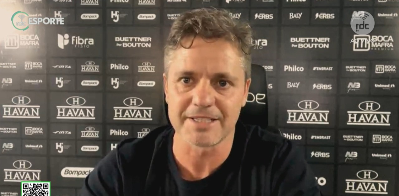 Ascensão no cenário nacional e construção de Arena: confira a entrevista com diretor de marketing do Brusque, adversário do Grêmio nesta terça