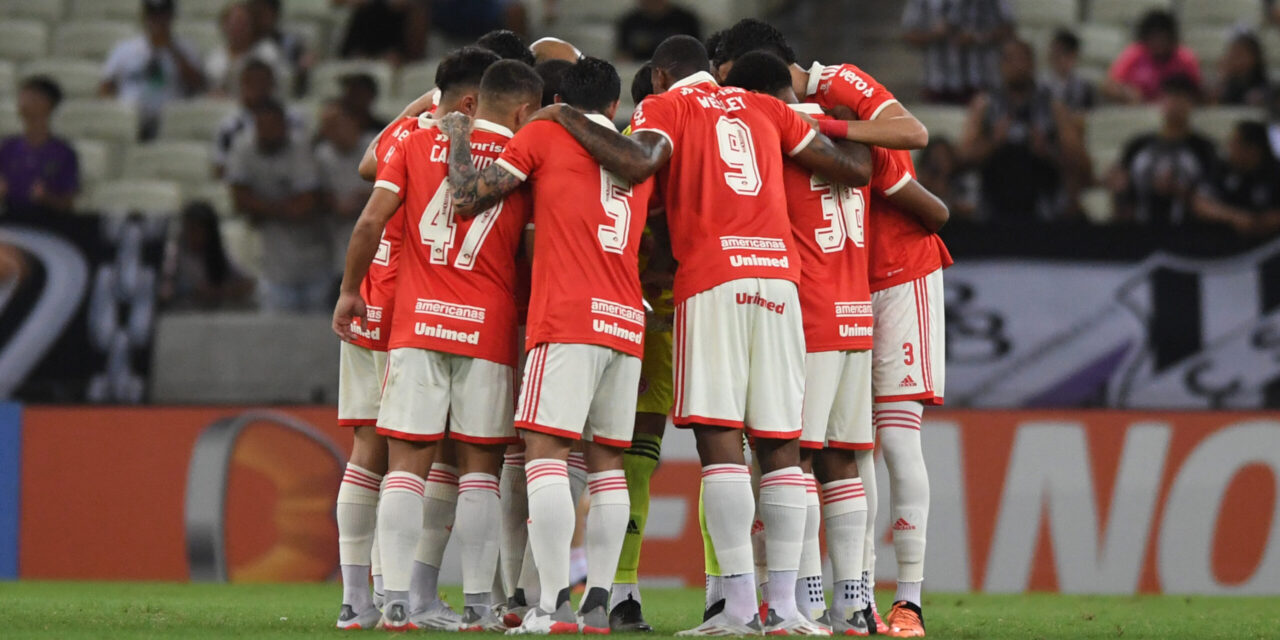 Internacional recebe América-MG na noite desta segunda-feira