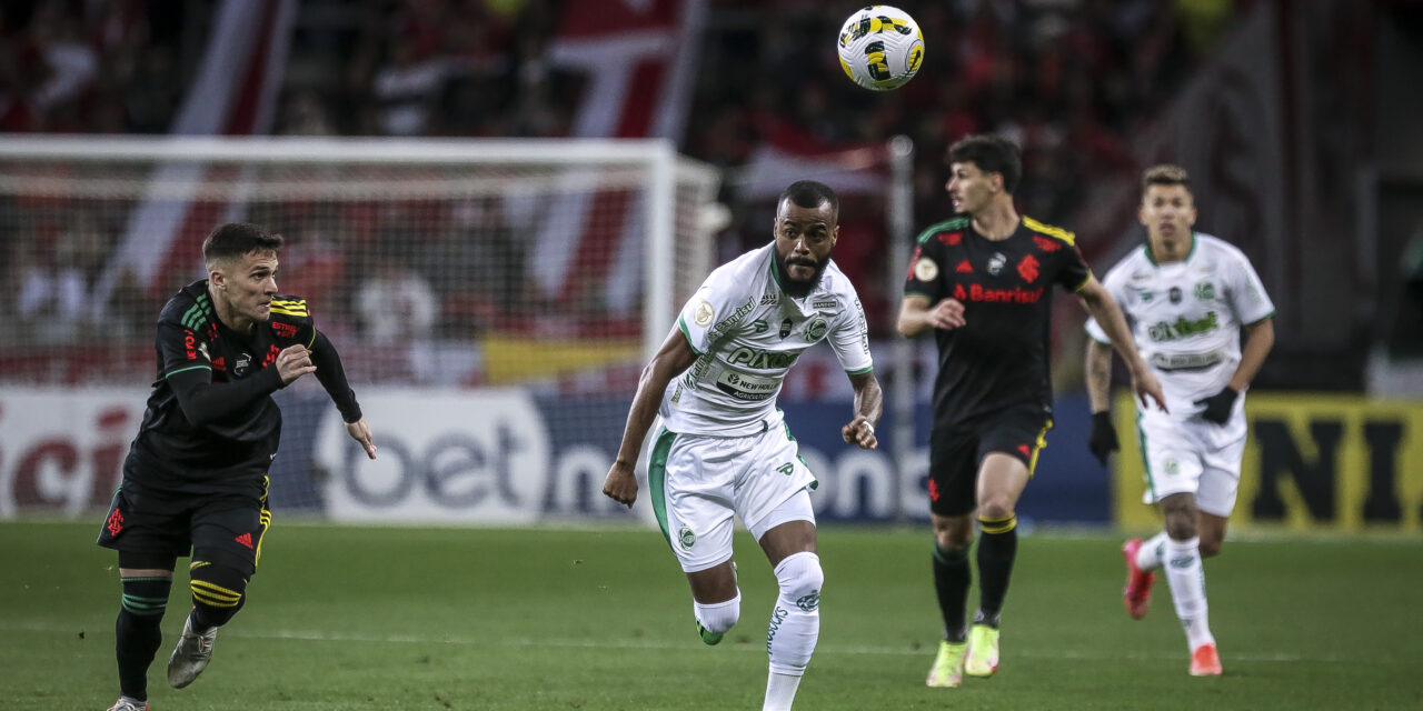 Jogador do Juventude denuncia racismo sofrido no jogo contra o Internacional