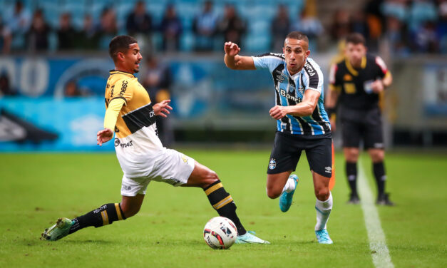 CBF altera horário da partida entre Criciúma e Grêmio