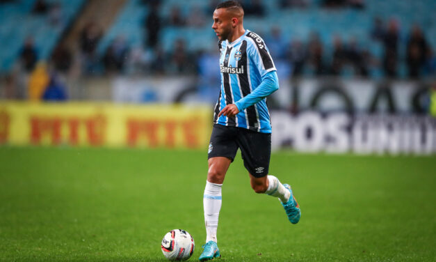 Guilherme fala sobre retorno ao Grêmio e já projeta partida contra o Cruzeiro: “jogo do ano”