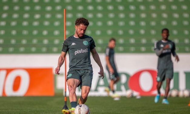Apenas duas vitórias em casa e o pior ataque da competição: como chega o Guarani para enfrentar o Grêmio