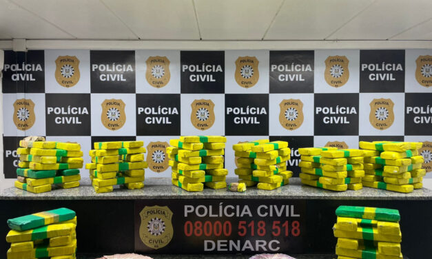 Homem é preso com dez tijolos de maconha e R$ 6,5 mil em Porto Alegre