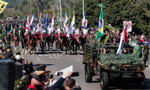 RDCTV transmite o desfile do bicentenário da independência do Brasil