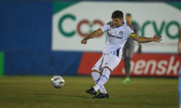 Relacionado para o jogo contra o Sampaio Corrêa, Kannemann jogou pouco na temporada