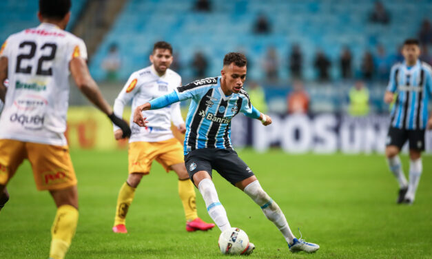 Manutenção no time titular: como chega o Grêmio para o jogo contra o Novorizontino
