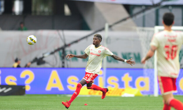 Vitão é o melhor jogador sub-23 do Campeonato Brasileiro