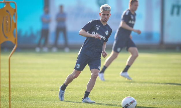 Grêmio tem o retorno de Biel para a partida contra o Vila Nova; Confira lista de relacionados