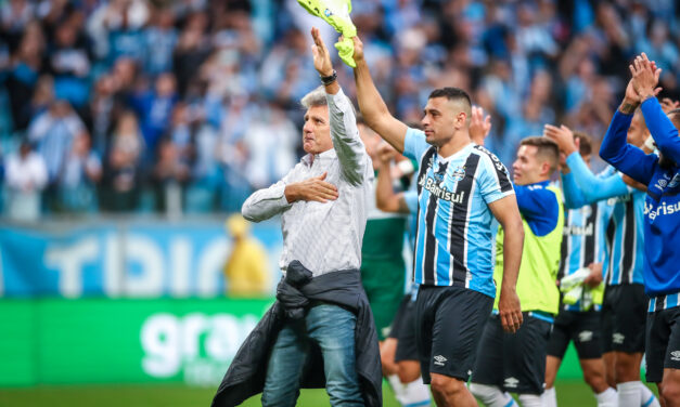 Com a vitória diante do Vasco, Grêmio tem 91% de chance de acesso para a Série A