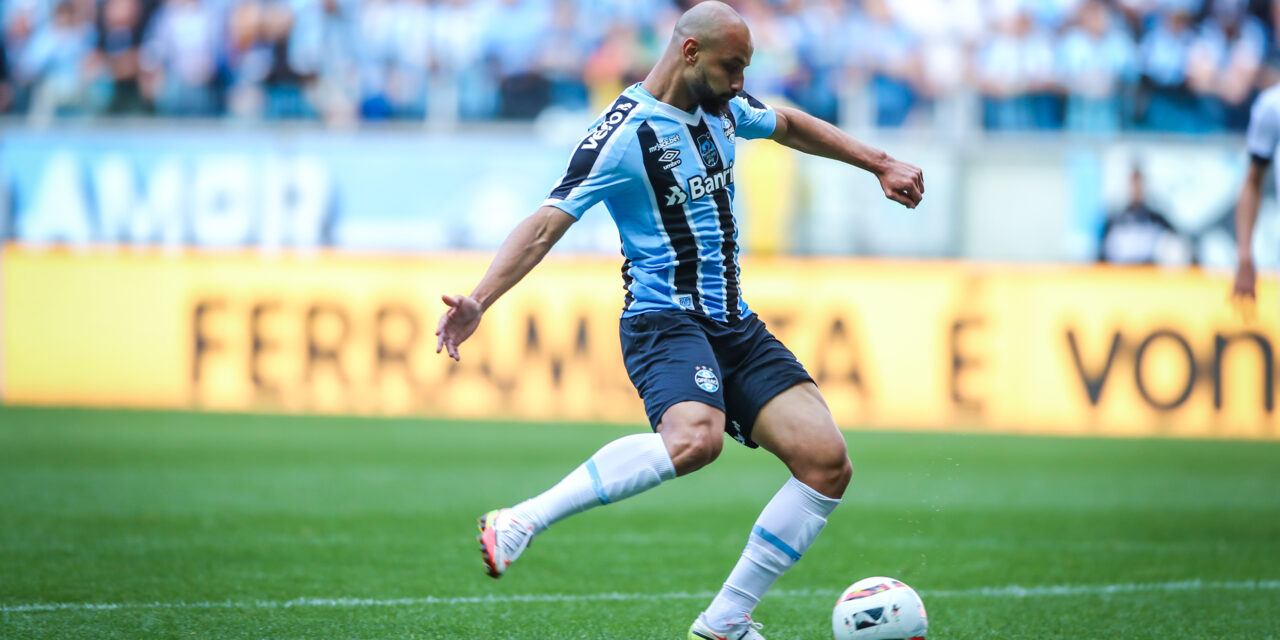 Saiba a última vez que Thaciano foi titular no Grêmio