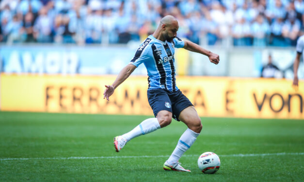 Saiba a última vez que Thaciano foi titular no Grêmio