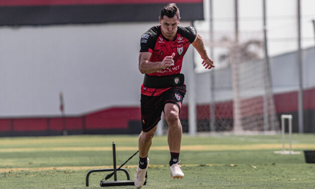 Autor do gol do empate no primeiro turno, Churín fala sobre momento do Atlético-GO e projeta partida: “vamos buscar os três pontos”
