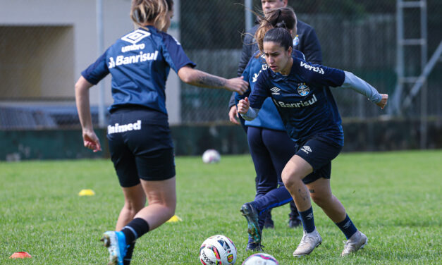 Gurias Gremistas se preparam para o primeiro confronto do Gauchão