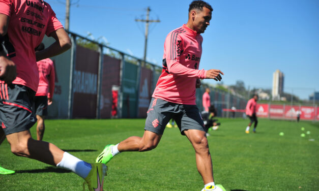 Alan Patrick fala sobre o momento do Internacional na competição e disputa por vaga no meio campo: “é importante ter essa concorrência”