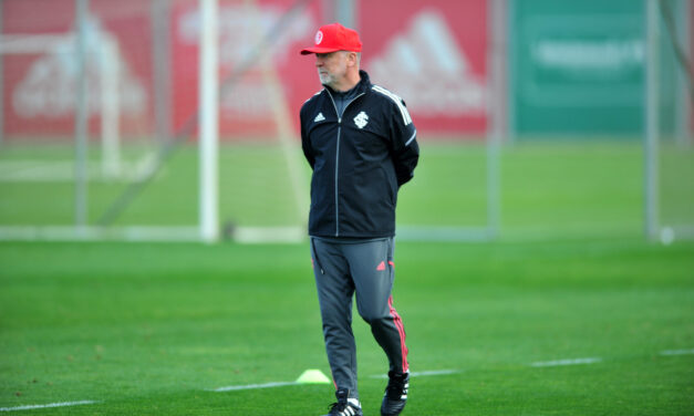 Inter terá mudanças para enfrentar o Santos