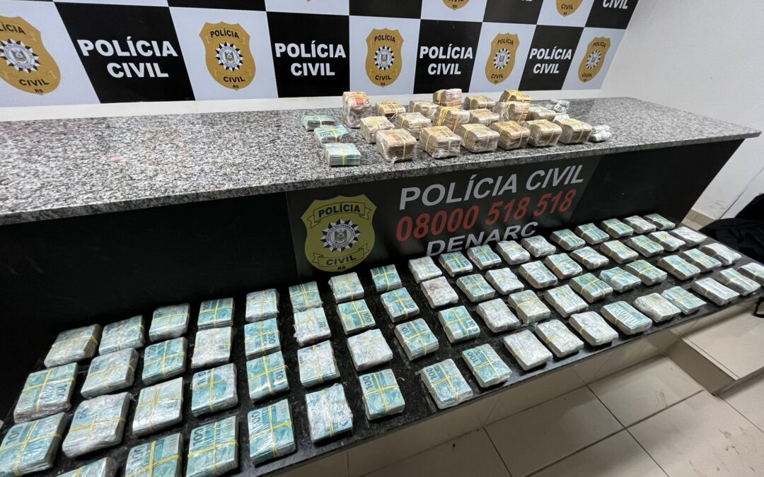 Polícia civil apreende R$ 700 mil em espécie pertencentes à facção