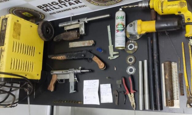 Polícia descobre fábrica de armas clandestina em Passo Fundo