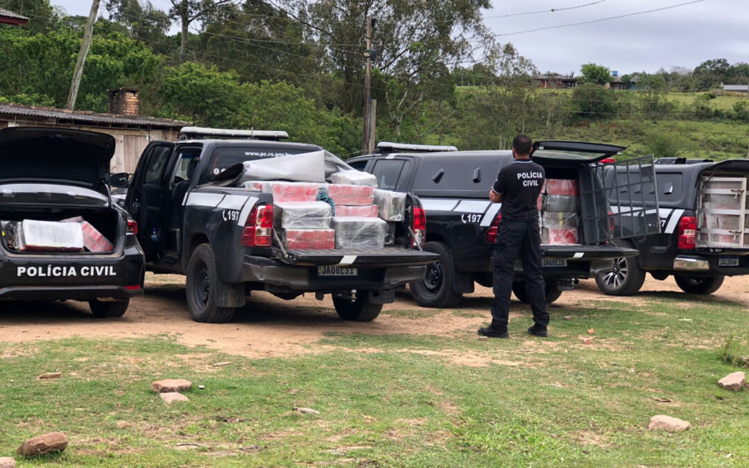 Polícia apreende mais de duas toneladas de maconha em viamão