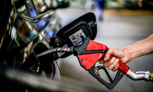 Preço do litro da gasolina da Petrobras baixou 7,08%