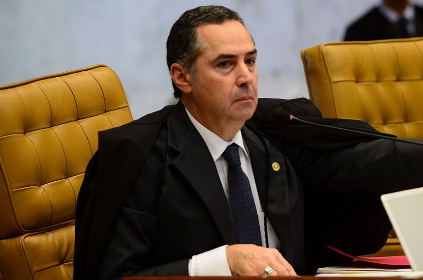 Reunião entre Rodrigo Pacheco e Luís Roberto Barroso vai debater piso da enfermagem