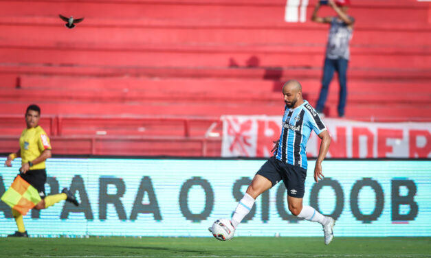 Thaciano tem lesão confirmada e desfalca Grêmio na próxima partida