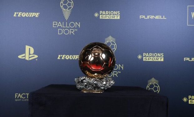 France Football elege Benzema como melhor jogador do mundo